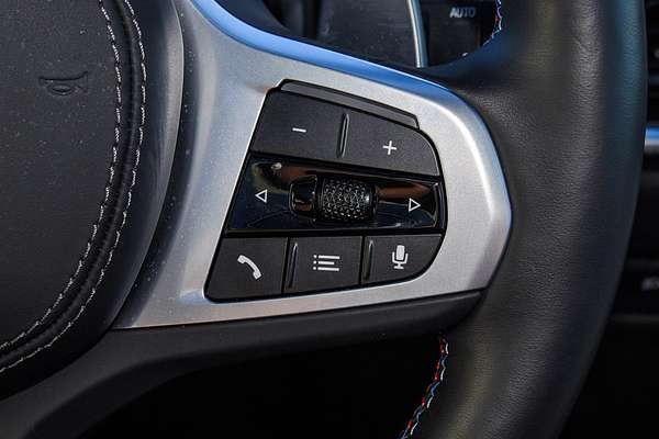 2024 BMW X5 M60i G05 LCI