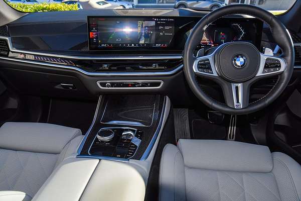 2024 BMW X5 M60i G05 LCI