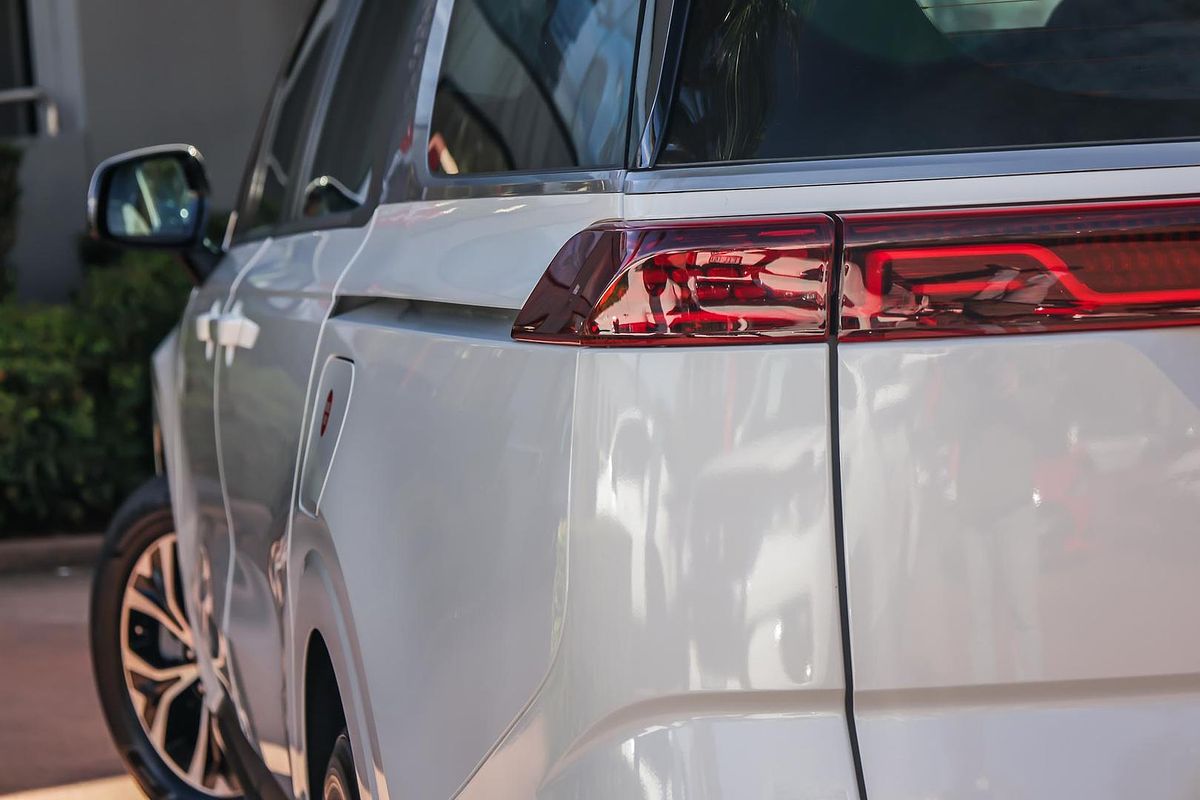 2023 Kia Carnival Si KA4