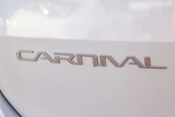 2023 Kia Carnival Si KA4