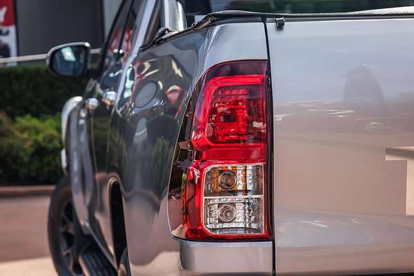 2019 Toyota Hilux SR5 GUN126R 4X4