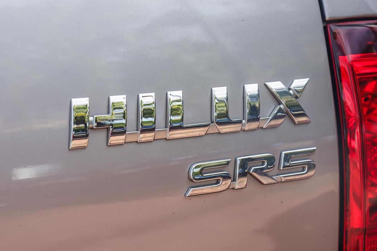 2019 Toyota Hilux SR5 GUN126R 4X4