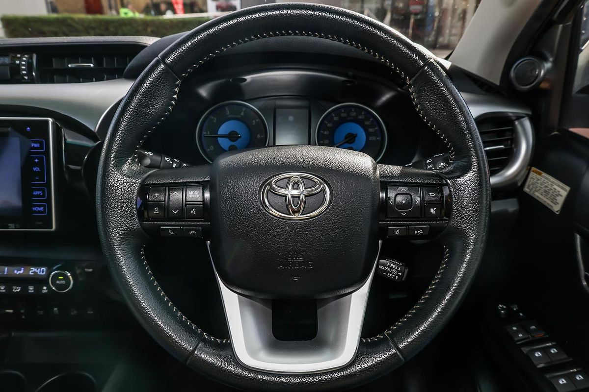 2019 Toyota Hilux SR5 GUN126R 4X4