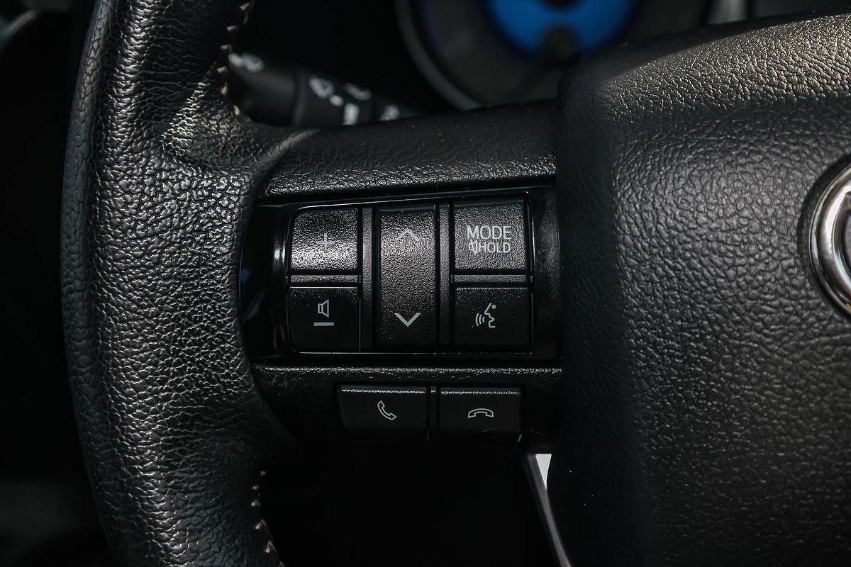 2019 Toyota Hilux SR5 GUN126R 4X4