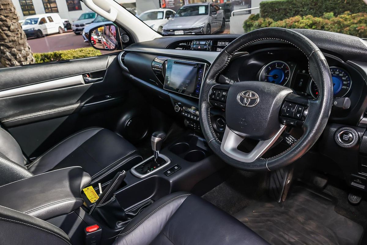 2019 Toyota Hilux SR5 GUN126R 4X4