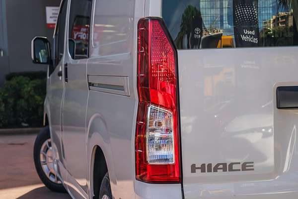 2021 Toyota Hiace GDH300R LWB