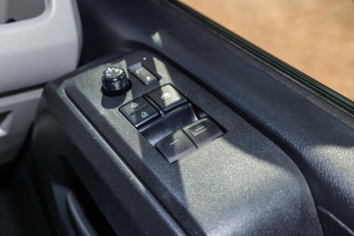 2021 Toyota Hiace GDH300R LWB