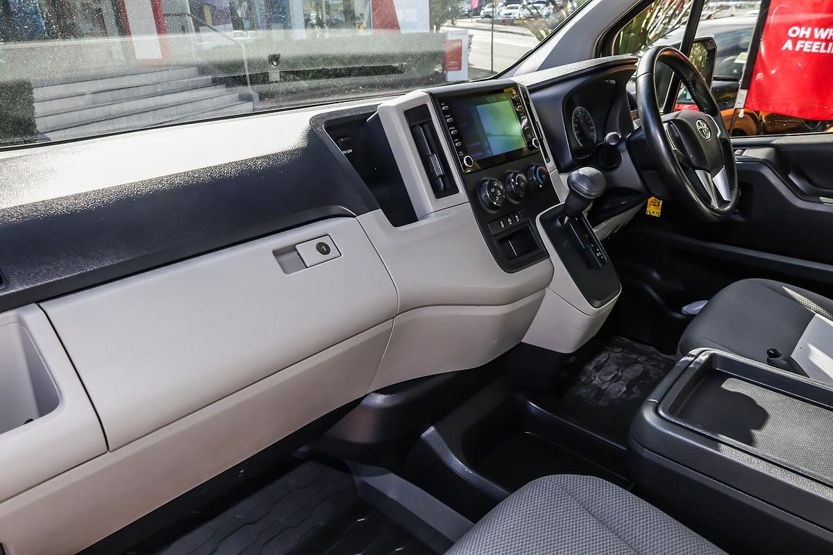 2021 Toyota Hiace GDH300R LWB