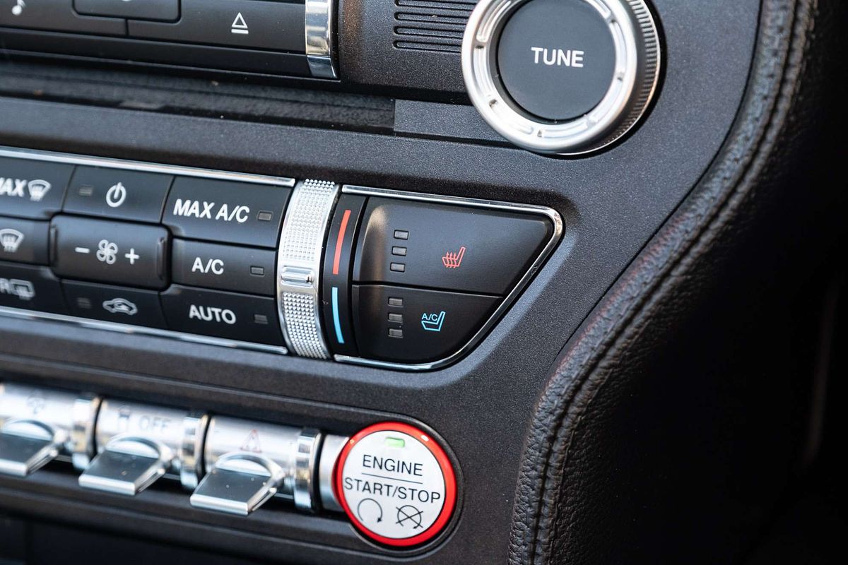 2016 Ford Mustang FM