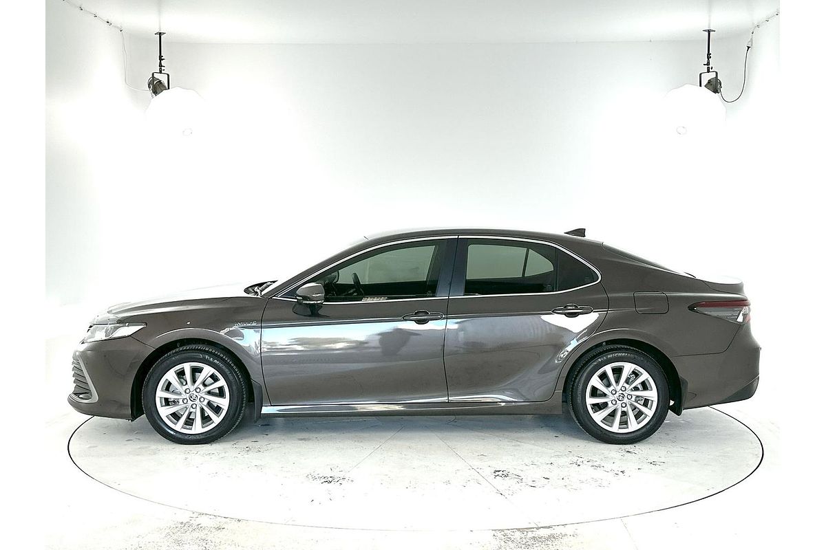 2021 Toyota Camry Ascent AXVH70R