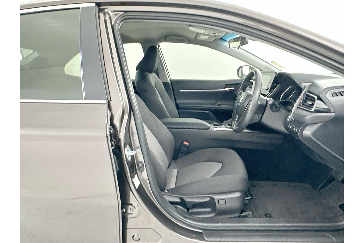 2021 Toyota Camry Ascent AXVH70R