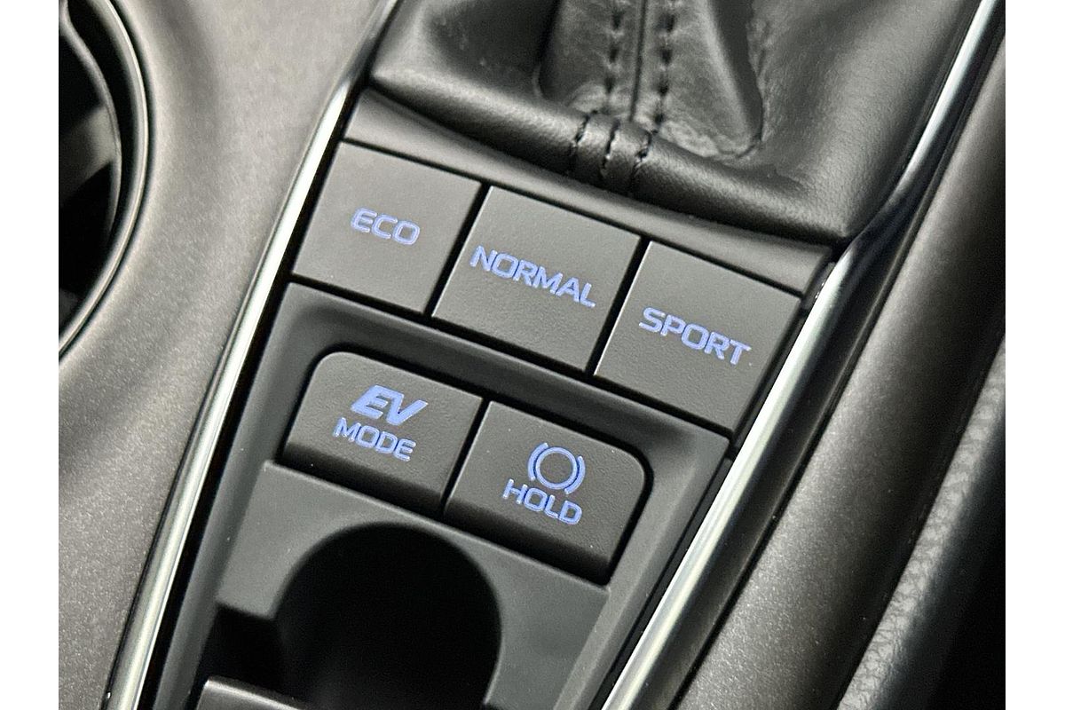 2021 Toyota Camry Ascent AXVH70R