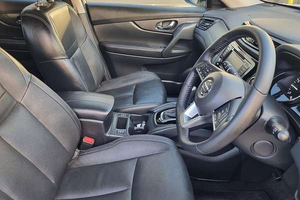 2021 Nissan X-TRAIL ST-L T32