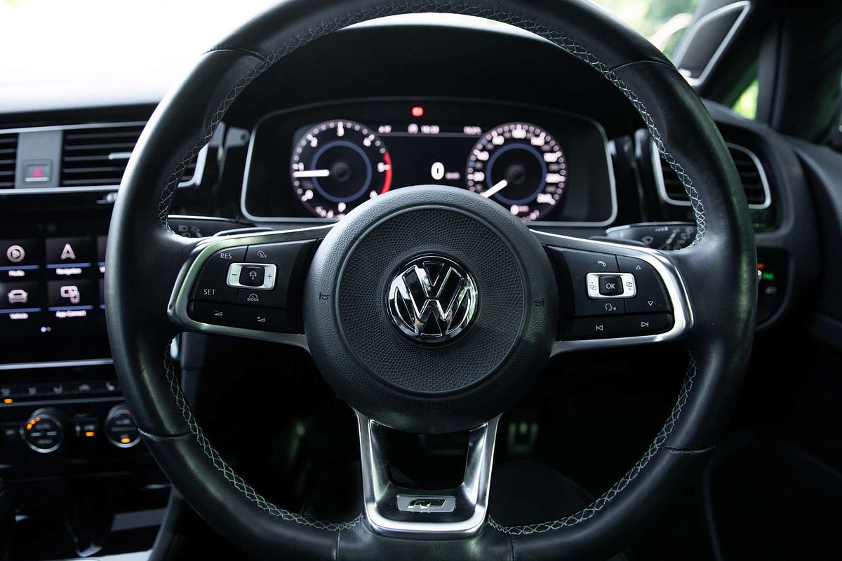 2017 Volkswagen Golf 110TDI Highline 7.5