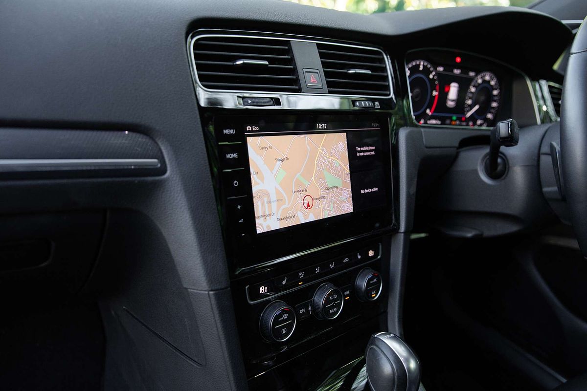 2017 Volkswagen Golf 110TDI Highline 7.5