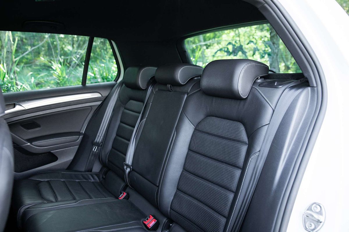 2017 Volkswagen Golf 110TDI Highline 7.5