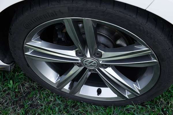 2017 Volkswagen Golf 110TDI Highline 7.5