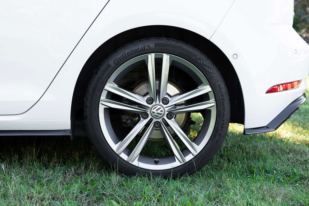 2017 Volkswagen Golf 110TDI Highline 7.5