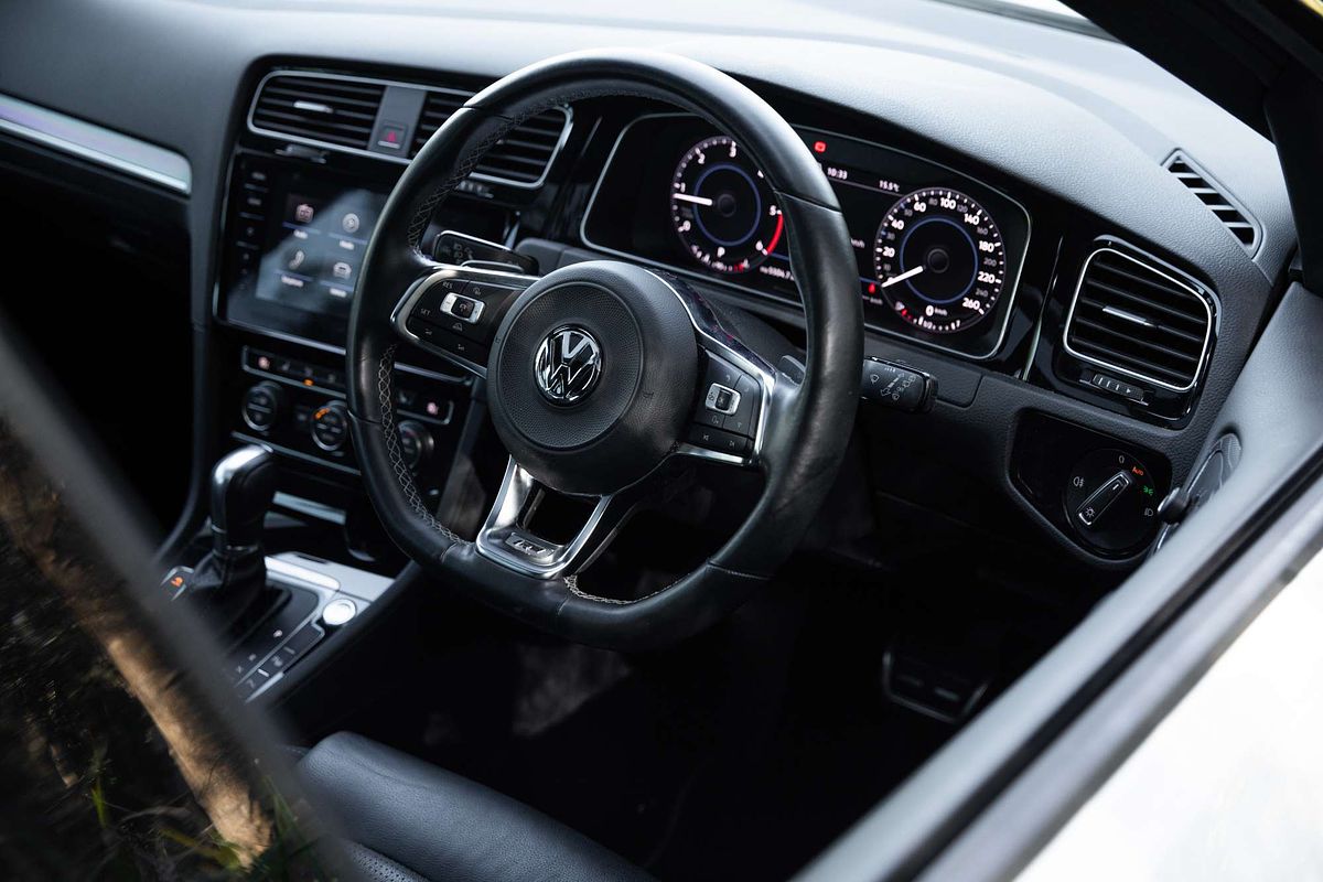 2017 Volkswagen Golf 110TDI Highline 7.5