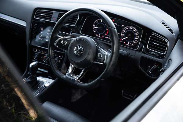 2017 Volkswagen Golf 110TDI Highline 7.5