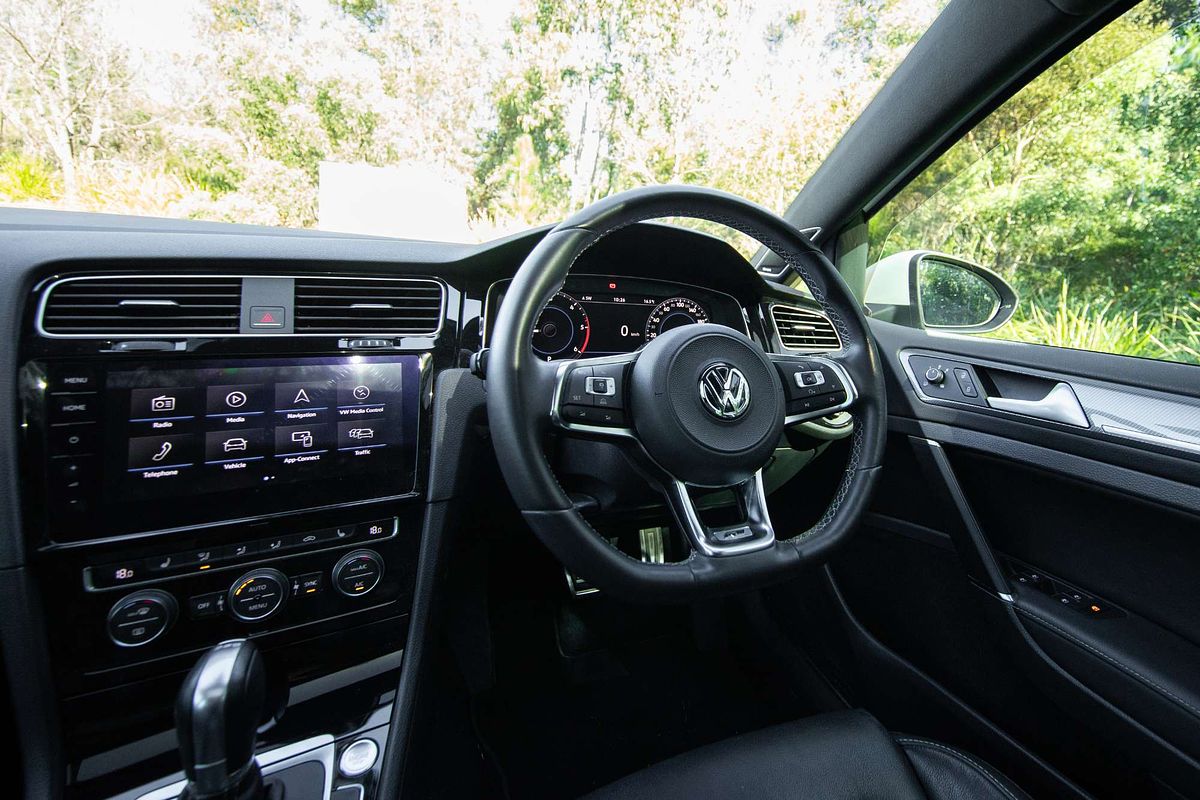 2017 Volkswagen Golf 110TDI Highline 7.5