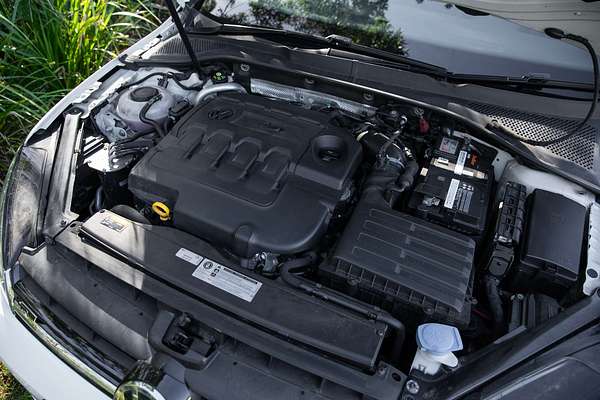 2017 Volkswagen Golf 110TDI Highline 7.5