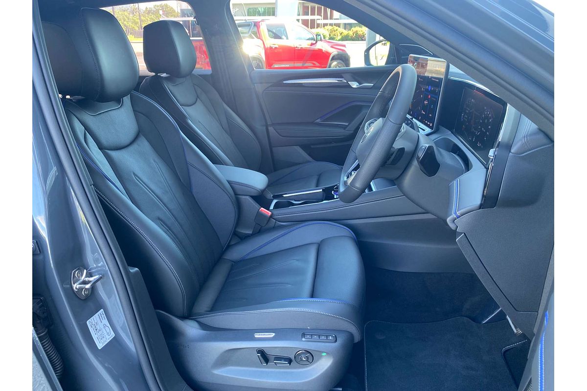 2025 Volkswagen Tiguan 195TSI R-Line CT