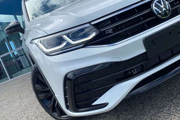 2024 Volkswagen Tiguan Wolfsburg Edition Allspace 5N