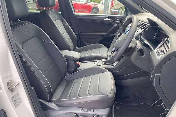 2024 Volkswagen Tiguan Wolfsburg Edition Allspace 5N