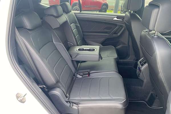 2024 Volkswagen Tiguan Wolfsburg Edition Allspace 5N