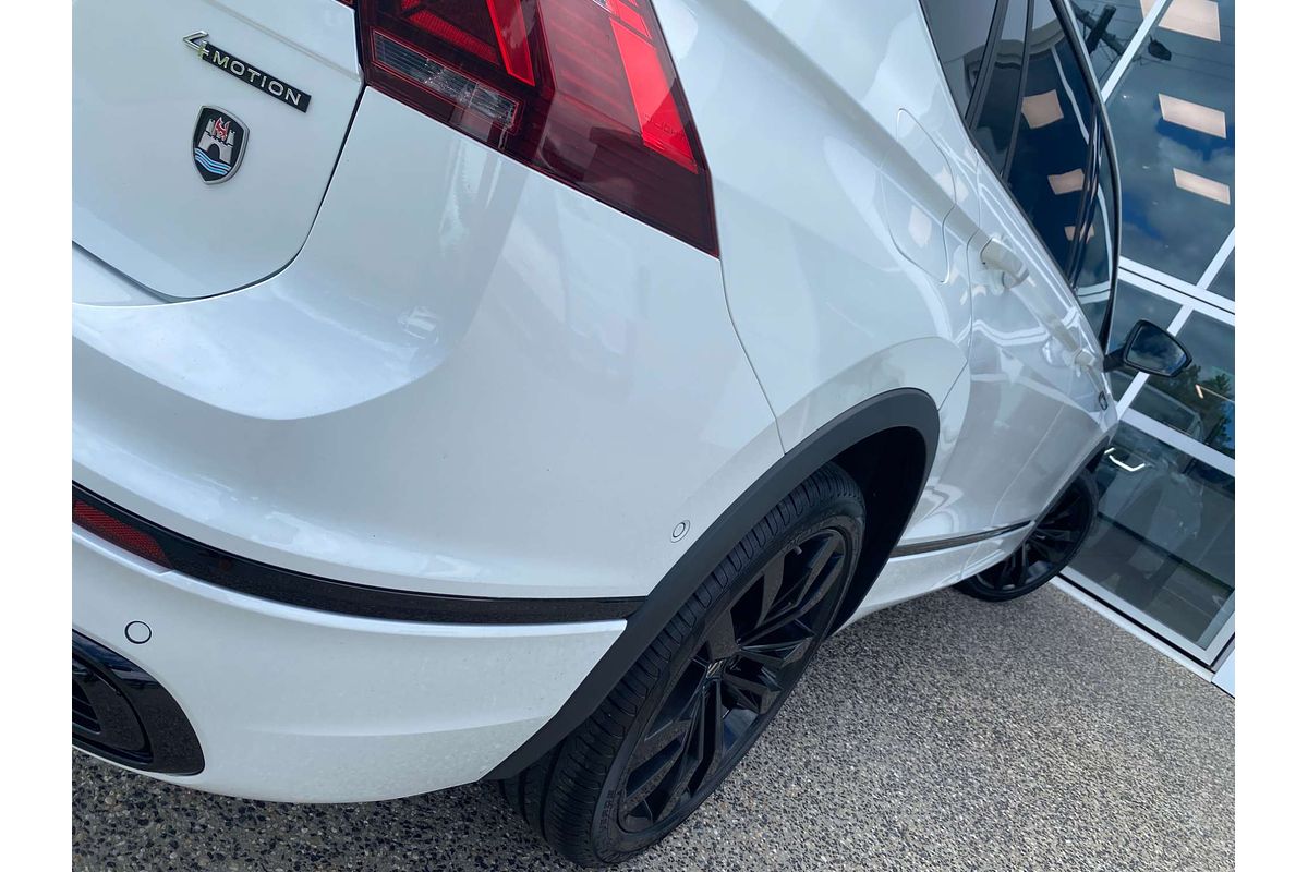 2024 Volkswagen Tiguan Wolfsburg Edition Allspace 5N