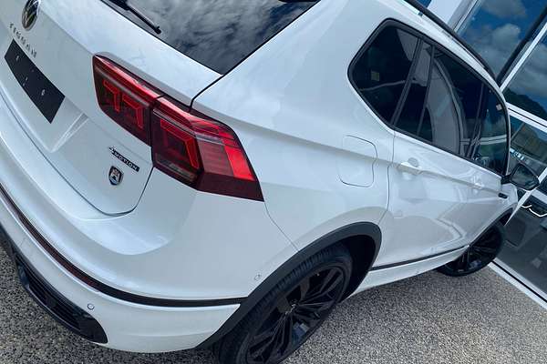 2024 Volkswagen Tiguan Wolfsburg Edition Allspace 5N