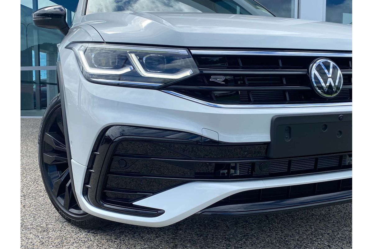 2024 Volkswagen Tiguan Wolfsburg Edition Allspace 5N