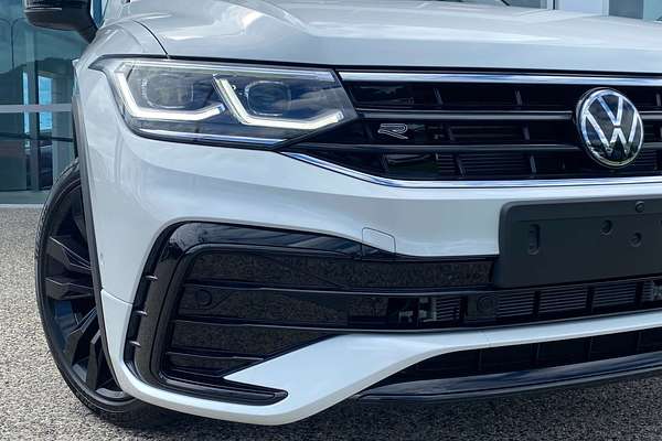 2024 Volkswagen Tiguan Wolfsburg Edition Allspace 5N