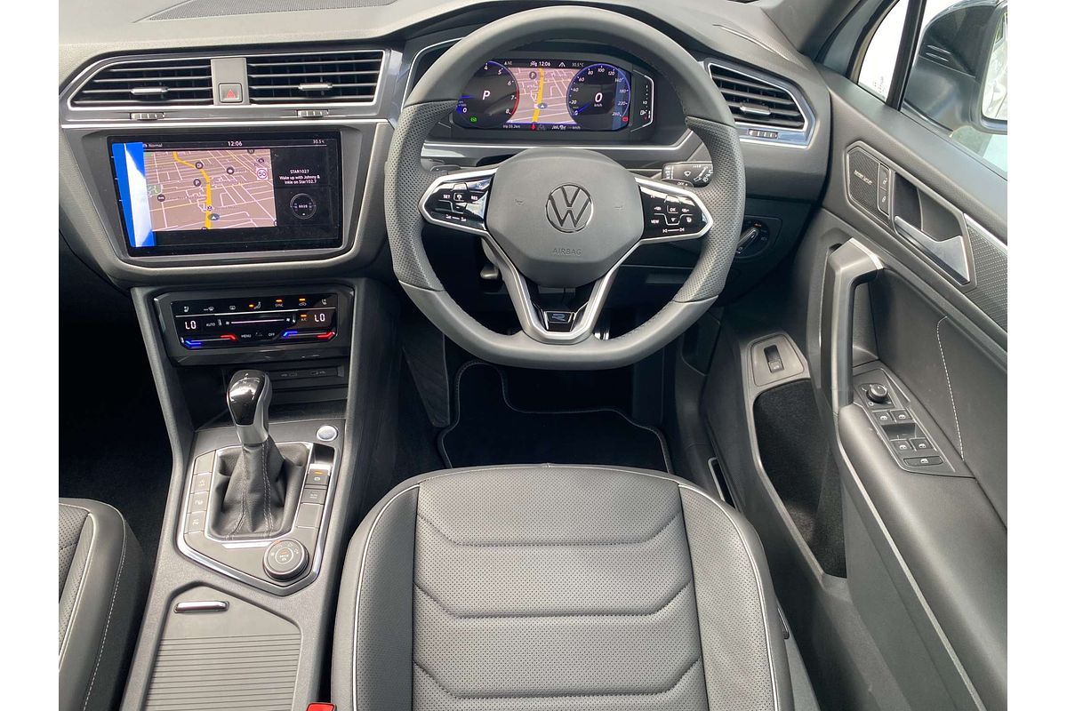 2024 Volkswagen Tiguan Wolfsburg Edition Allspace 5N