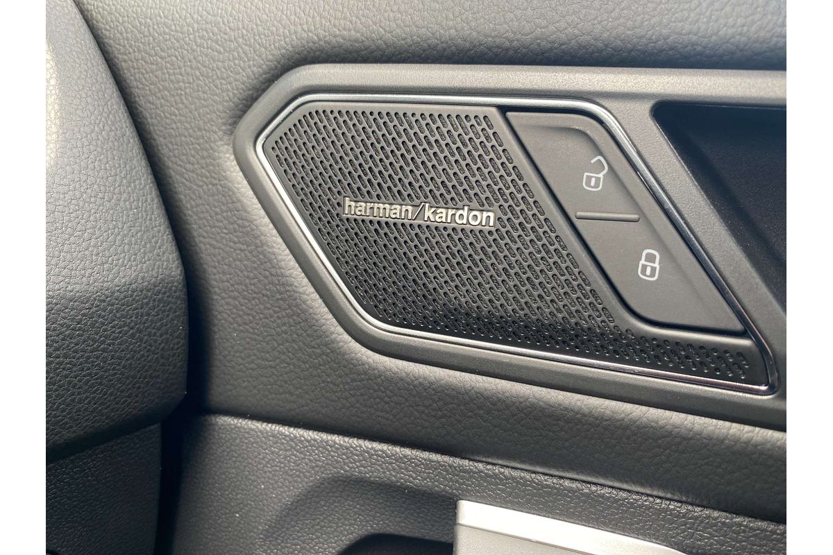 2024 Volkswagen Tiguan Wolfsburg Edition Allspace 5N
