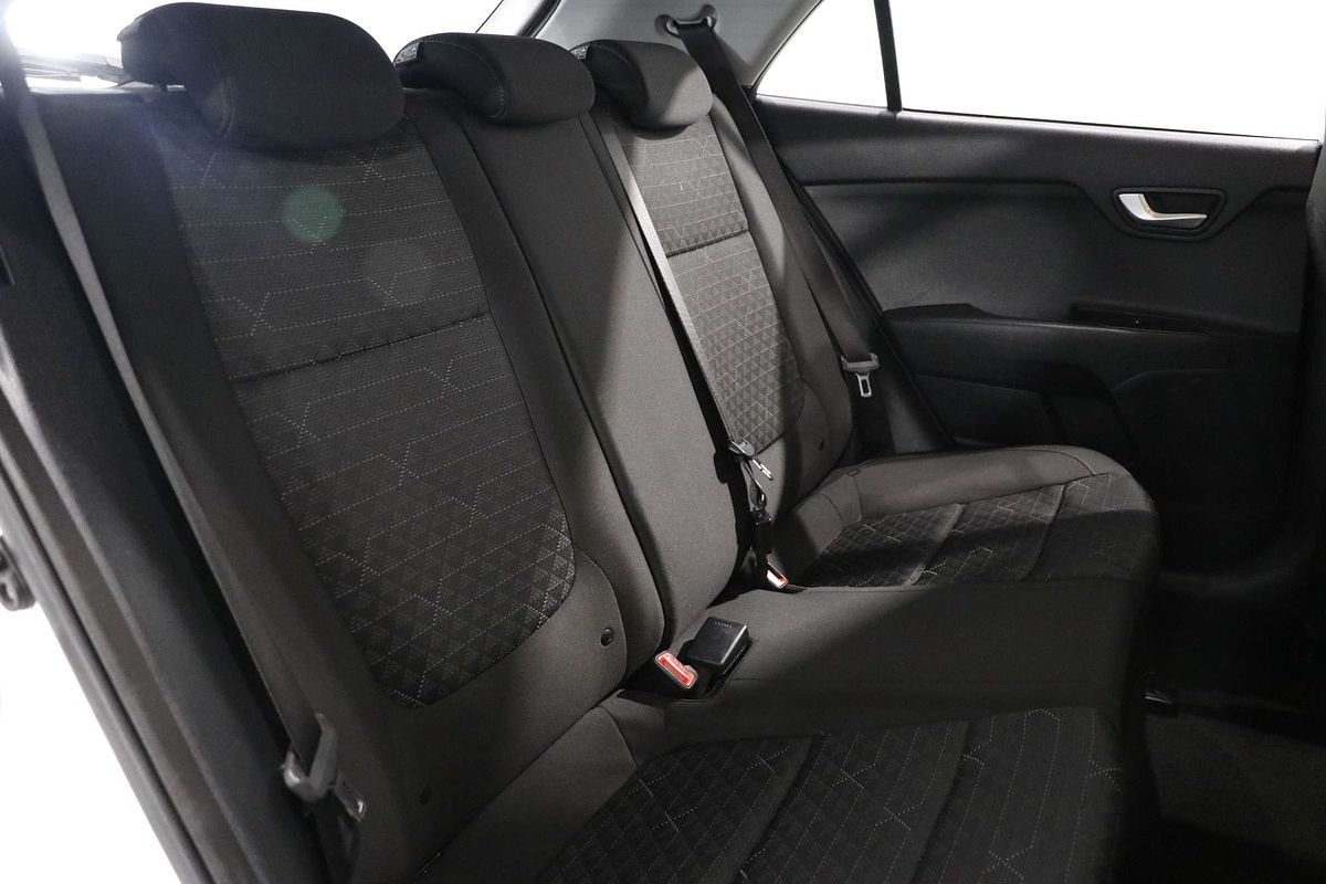 2022 Kia Rio S YB