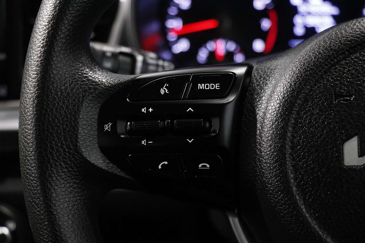 2022 Kia Rio S YB