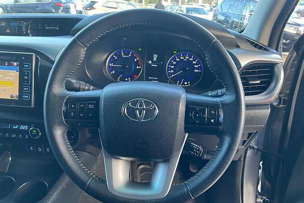 2017 Toyota Hilux SR5 GUN126R 4X4