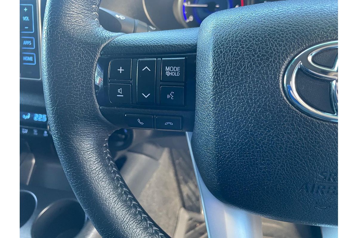 2017 Toyota Hilux SR5 GUN126R 4X4