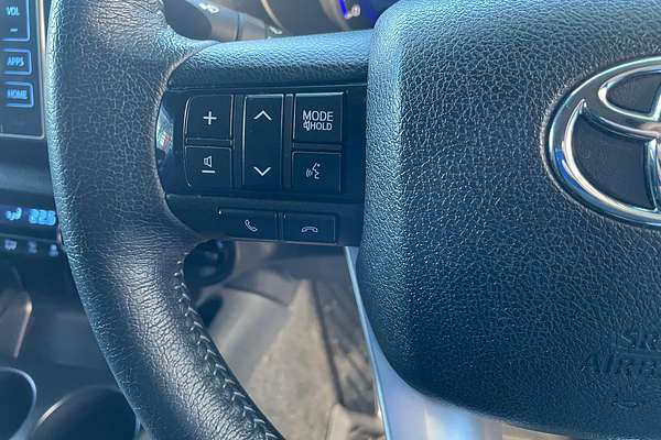 2017 Toyota Hilux SR5 GUN126R 4X4