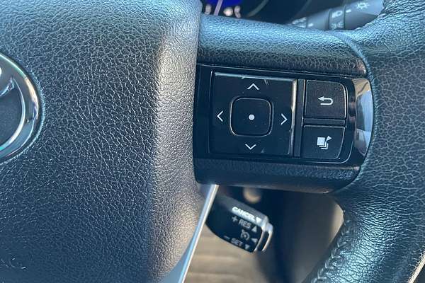 2017 Toyota Hilux SR5 GUN126R 4X4