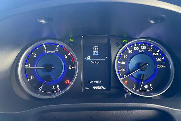 2017 Toyota Hilux SR5 GUN126R 4X4