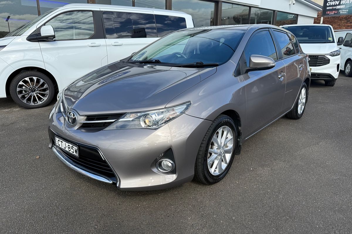 2014 Toyota Corolla Ascent Sport ZRE182R