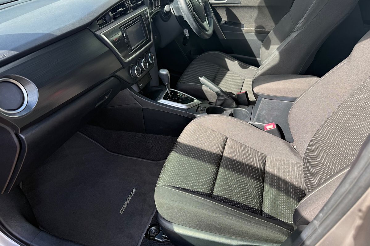 2014 Toyota Corolla Ascent Sport ZRE182R