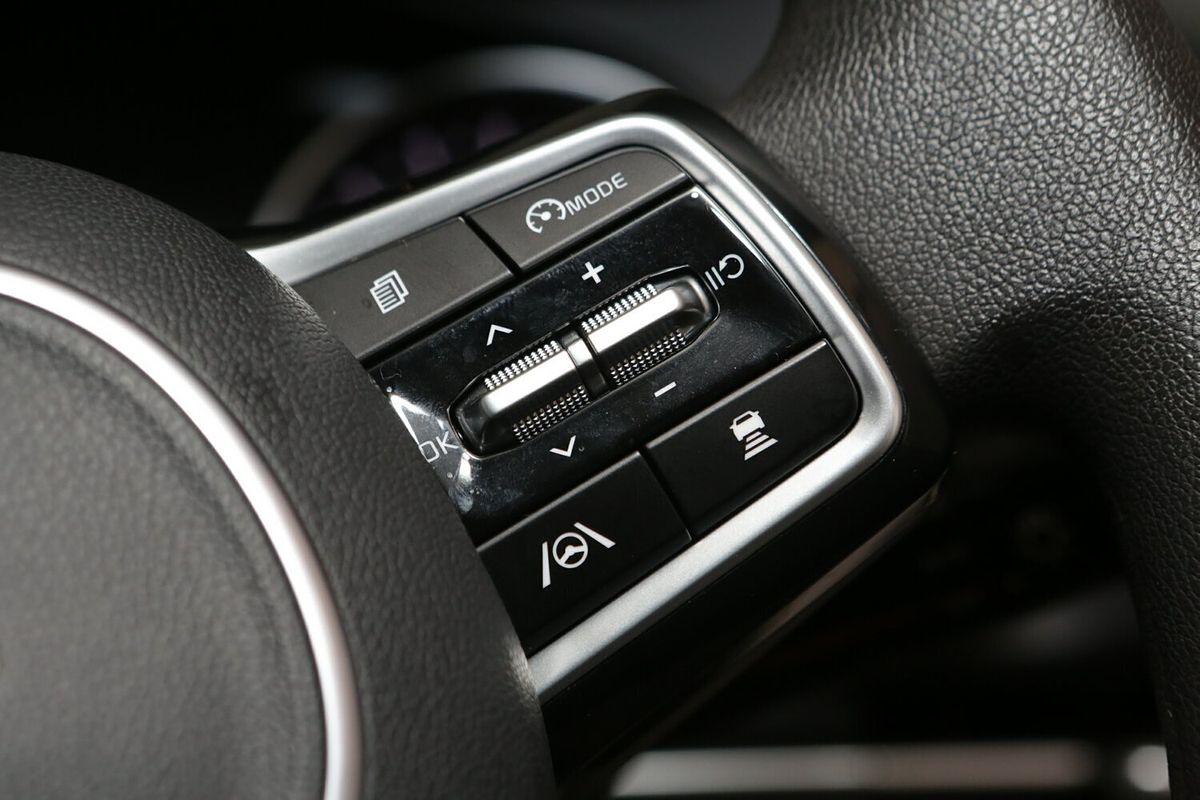 2022 Kia Carnival S KA4