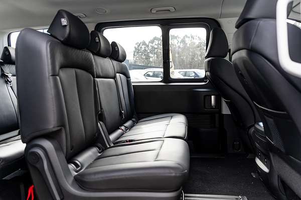 2024 Hyundai STARIA Highlander US4.V3