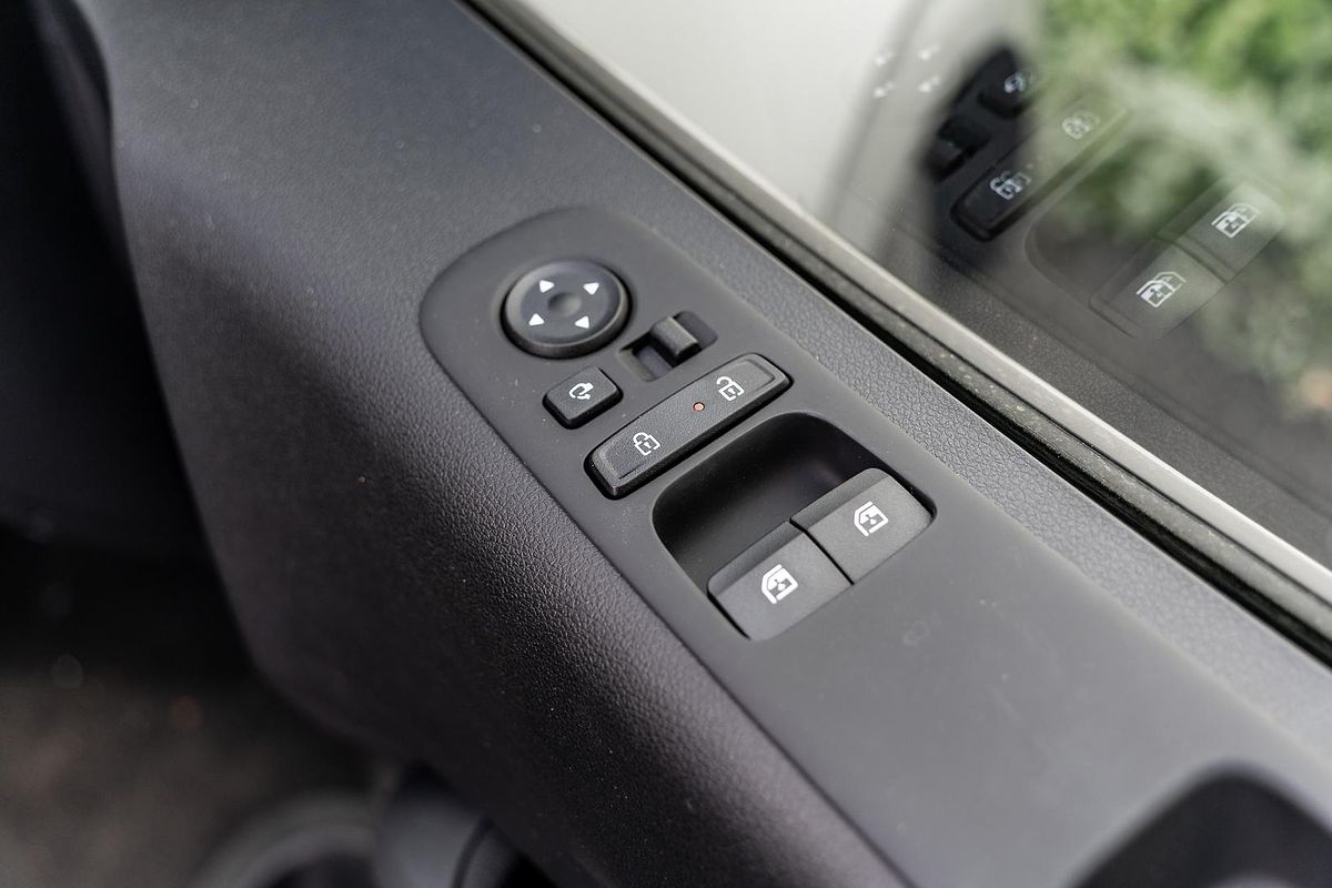2024 Hyundai STARIA Highlander US4.V3