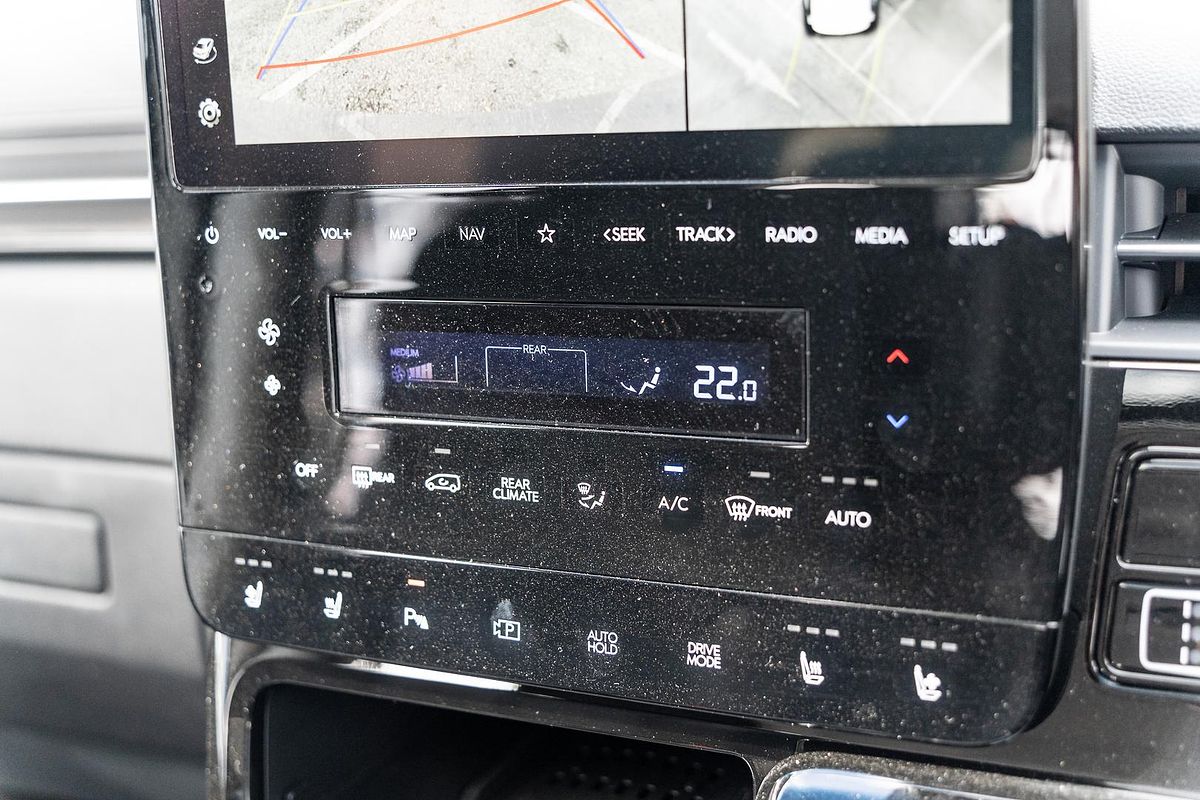 2024 Hyundai STARIA Highlander US4.V3