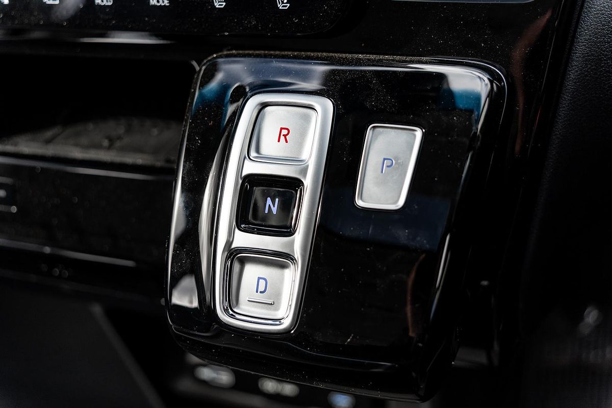 2024 Hyundai STARIA Highlander US4.V3